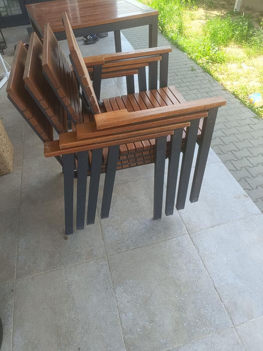 Mobilier terasa  cadru metalic