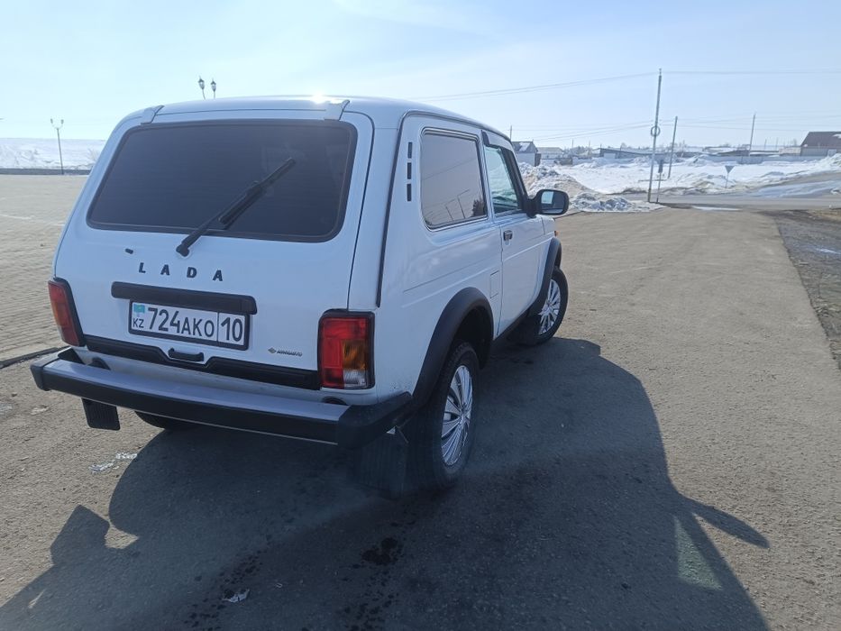 Продам Ниву 21214