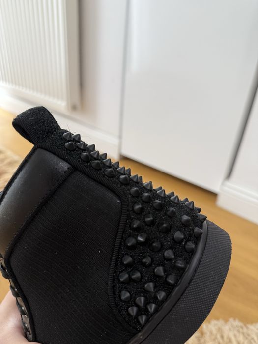 christian louboutin gheata