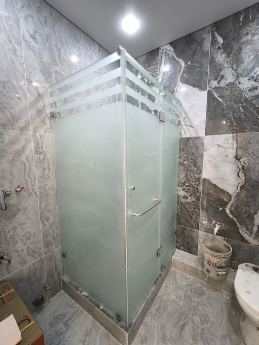 Лофт,перила,душевые пергородки