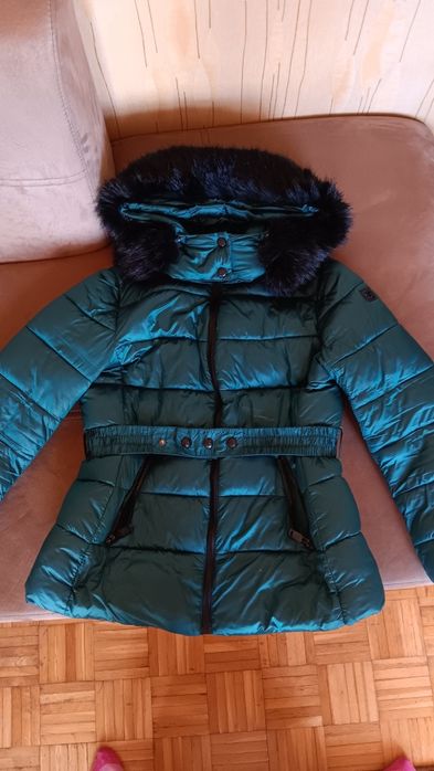 Дамско зимно яке