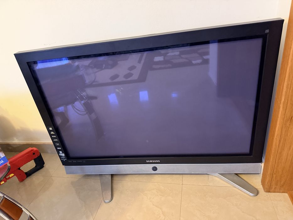 Televizor Samsung 42”