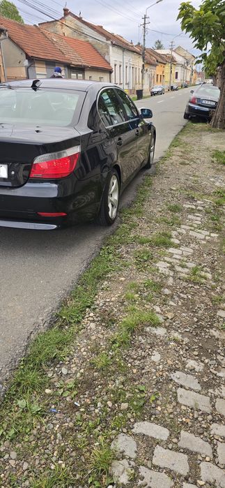 Se vinde BMW 520i