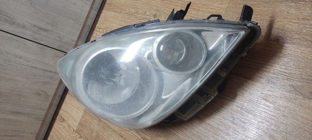 Продам фары на Ниссан Ноут