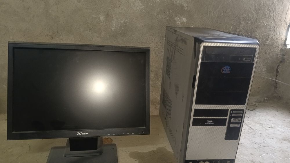 Продается Монитор с блоком