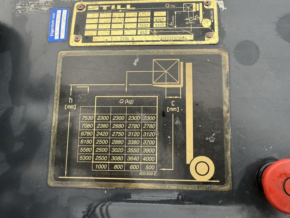De vanzare sau da inchiriat stivuitor  Still cu capacitate de 4 T