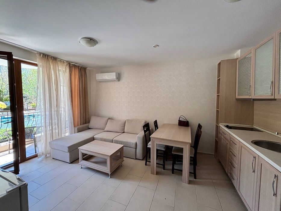 Продава се двустаен апартамент в Слънчев бряг. Harmony Suites