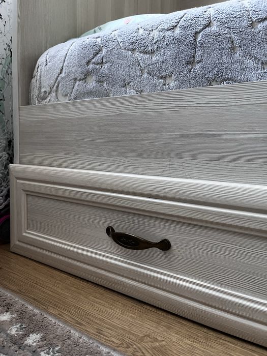 Продам кровать двухъярусная