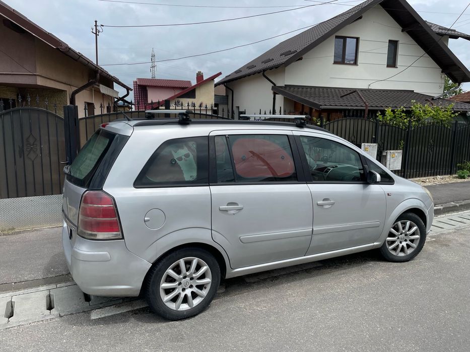 Vand sau schimb opel zafira