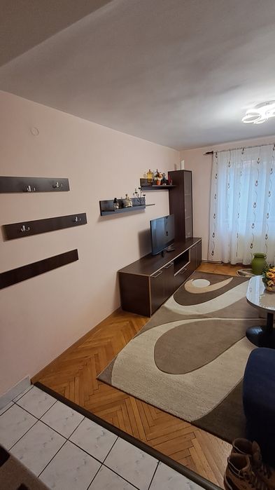 Apartament 2 camere de inchiriat