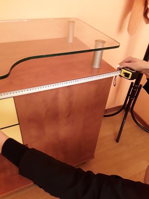 6Пълно оборудване стоматологичен  кабинет,от 2014г не работи .