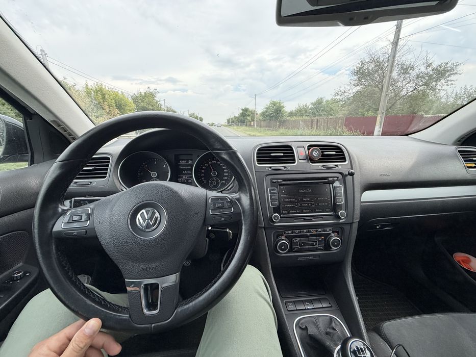 VOLKSWAGEN Golf 2010 — imagine 5