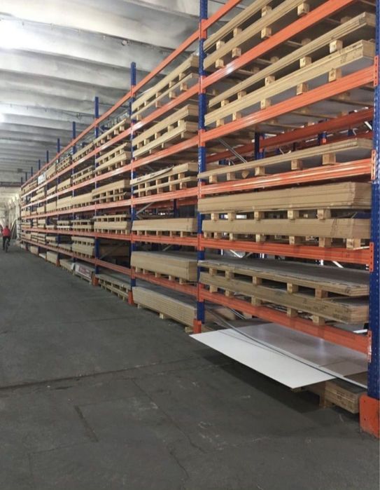 Raftri depozitare Marfa
