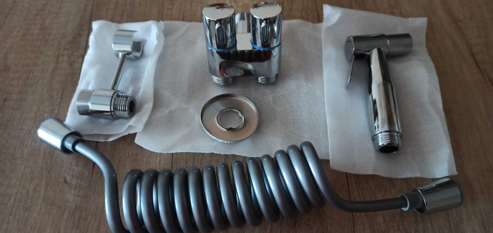 Хигиенен душ 3 цвята(ХРОМ,ОРЪЖЕЙНО СИВО и ЧЕРЕН)