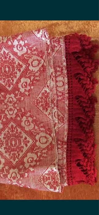 Ръчно изработени добруджански престилки, терлици и кувертюри