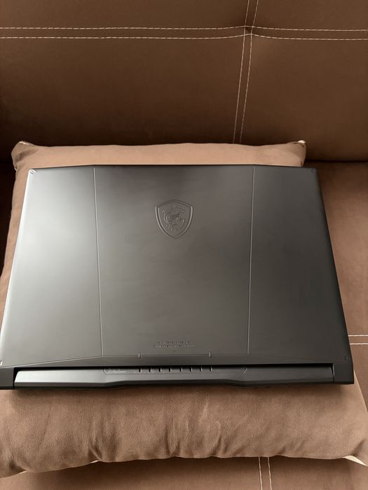 MSI Katana 15 | RTX 4060 | 32GB RAM | Като НОВ с ГАРАНЦИЯ