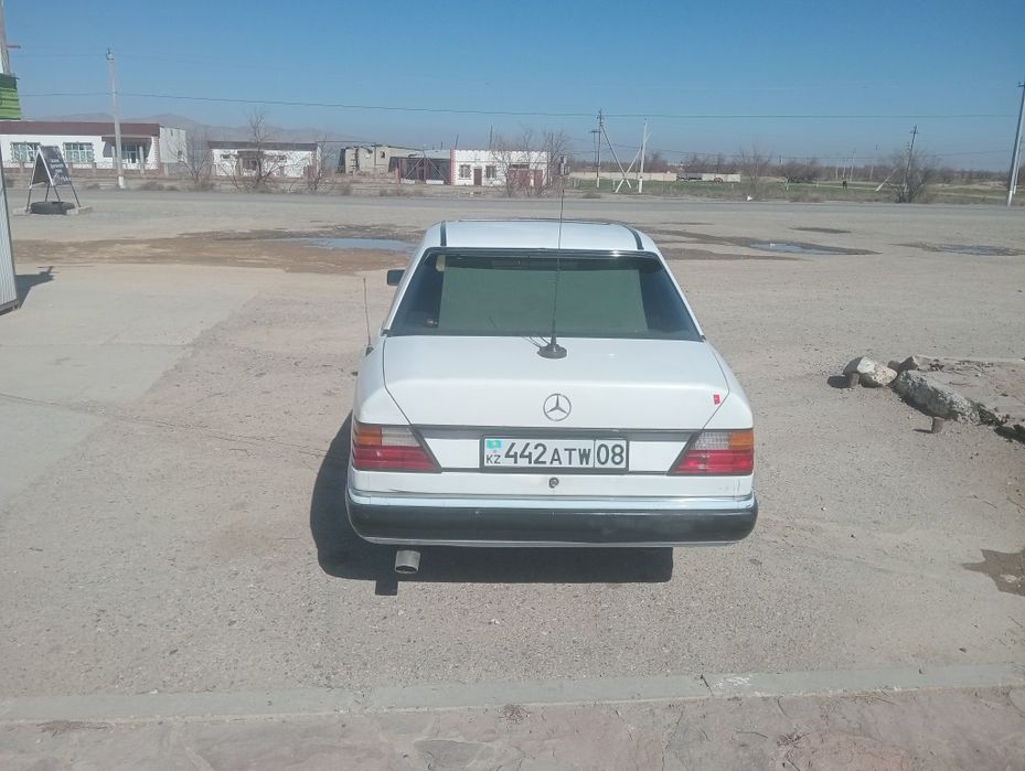 Мерс 124 автомат