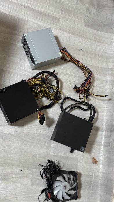 Блоки питания для ПК: Cougar 750W / PCooler 500W / Chicony / Qmax