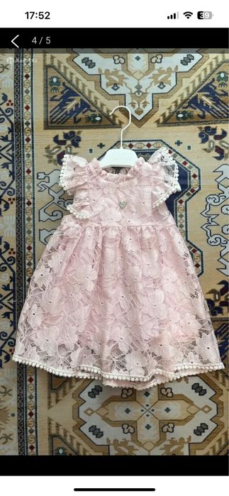 Платья нарядное для девочек 3-4года