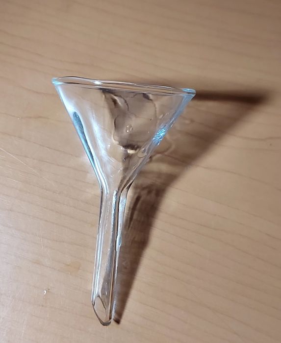 Лабораторные стаканы воронка