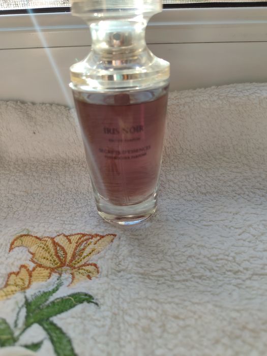 Парфюм  Yves Rocher