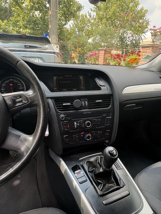 Vand Audi A4 B8 2009