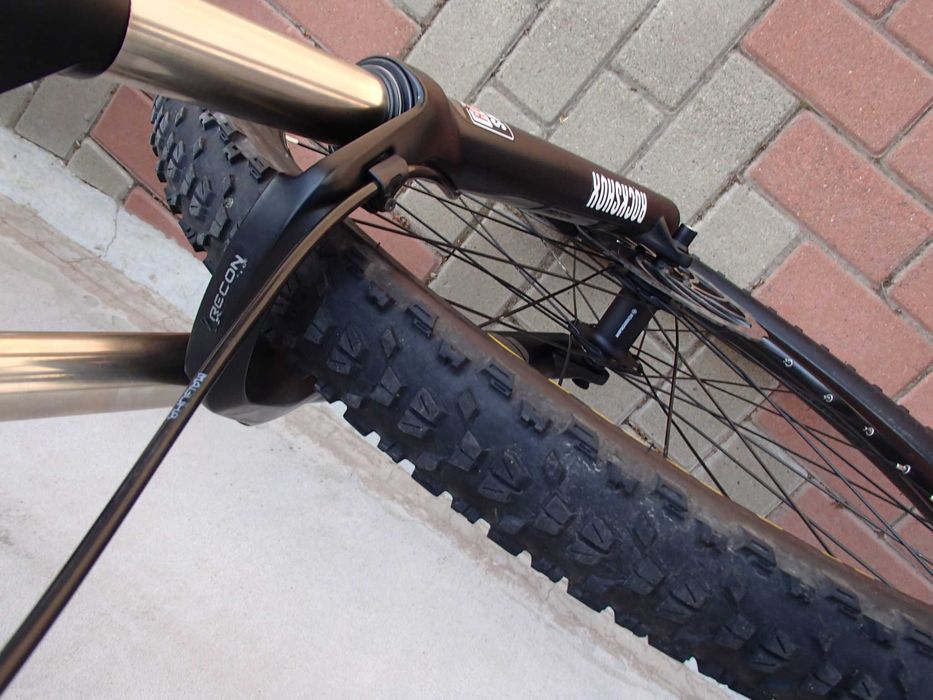Kreidler Mtb Roti 27,5,hidraulica disc,XT,30 de viteze,Rock Shox aer