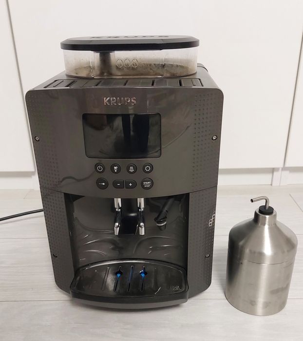 Aparat de cafea automat cu boabe Krups