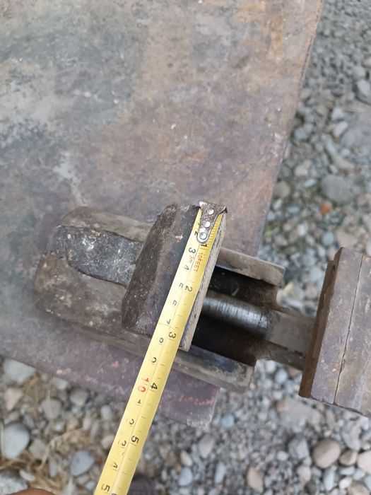 Тиски советский . СССР качество