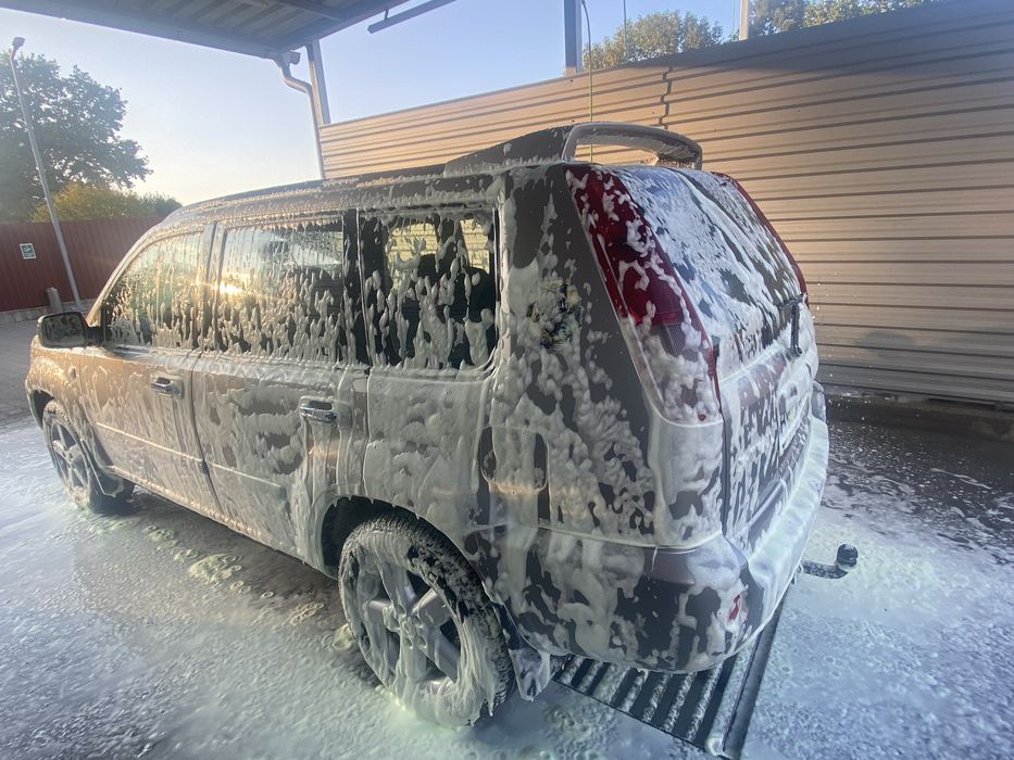 Vand Nissan x-trail sau schimb cu toareg de 2.5 cu carlig