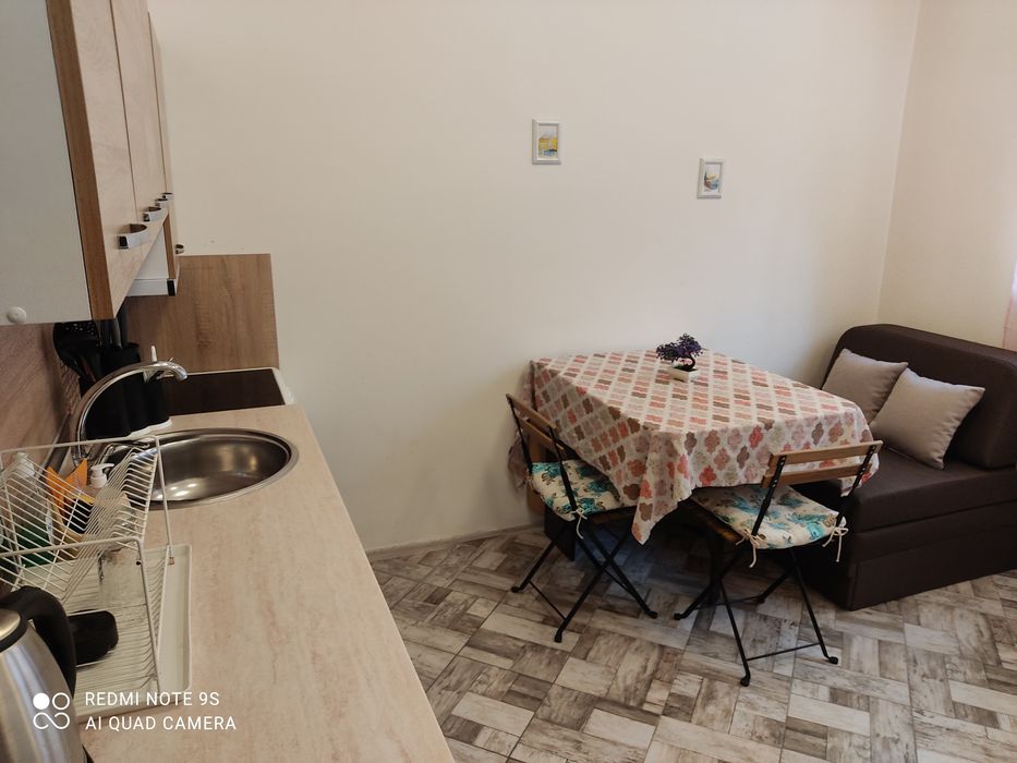 Нощувки в центъра на Бургас и до морската градина