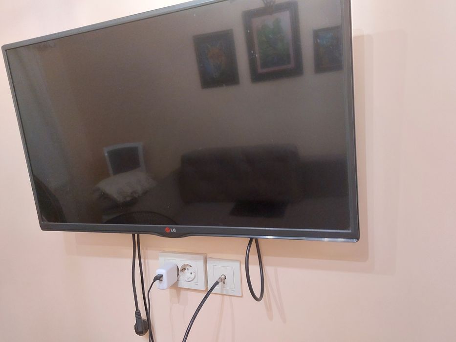 Продаётся телевизор LG