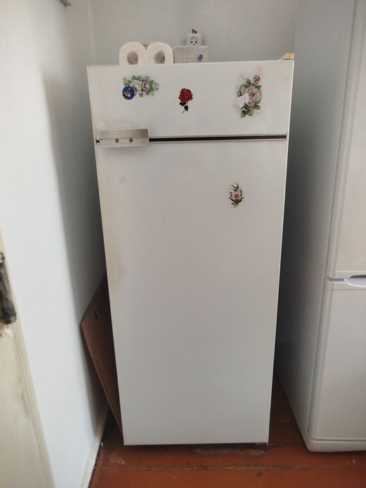 Продам холодильник Бирюса