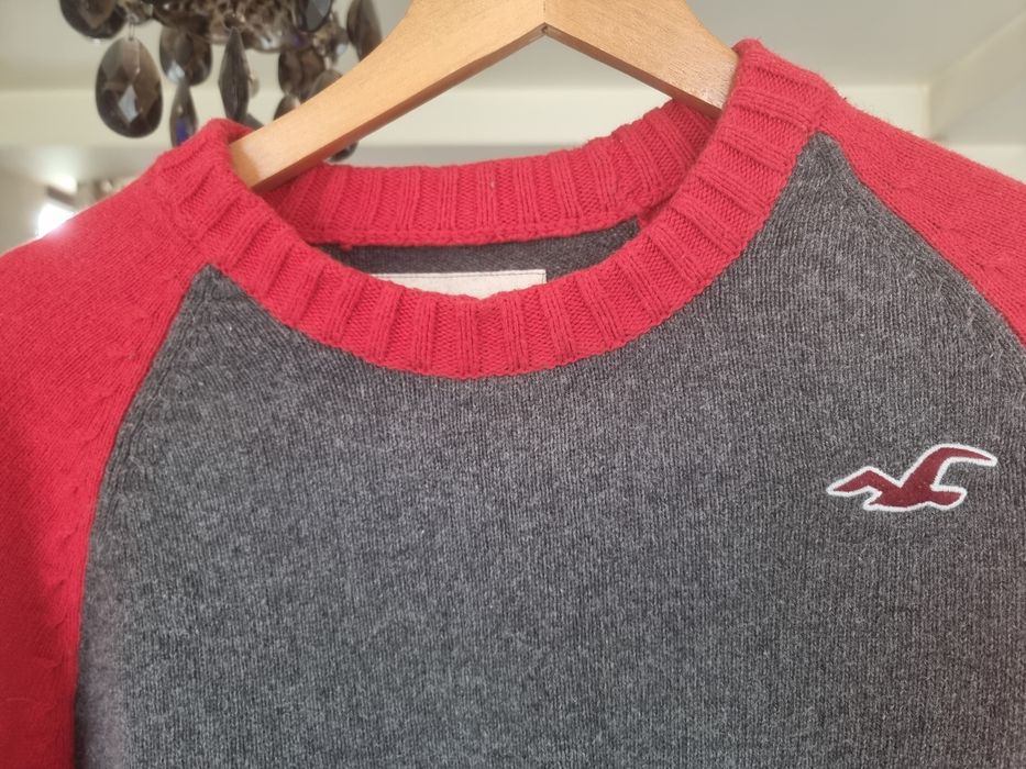 Bluza Hollister  superba,mărimea XL ,fit de L