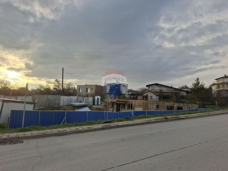 Продава се Двустаен апартамент в Варна, м-т Траката - 60 кв.м за 971 €/кв.м - Снимка #4