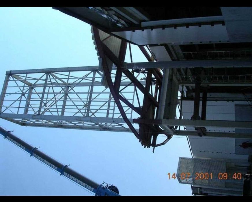 Hale / Structuri Metalice