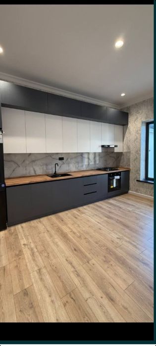 Евродом Эшонгузар 2.5 сотки 2 этажа 7 комнат