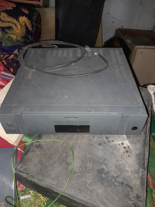 Продается видеомагнитофон