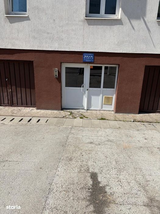 Apartament 3 camere decomandat  Etaj 3