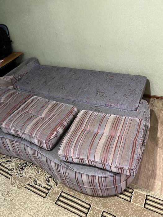 Продам диван по выгодной цене