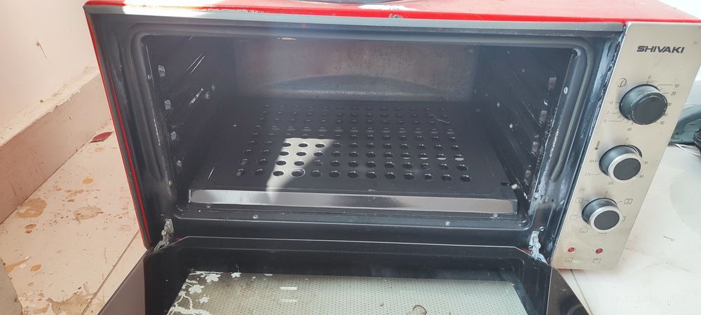 Продом электртческаю духовку