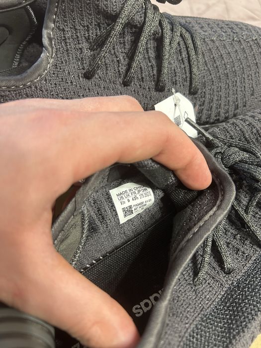 Yeezy boost 350 v2 static black