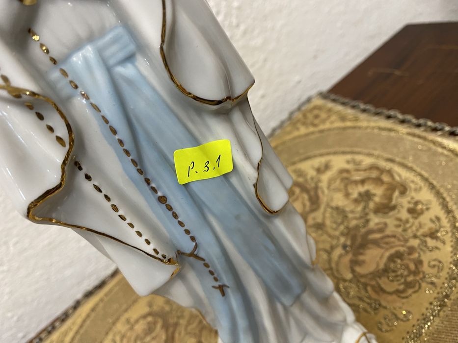 Френска порцеланова фигура дева мария