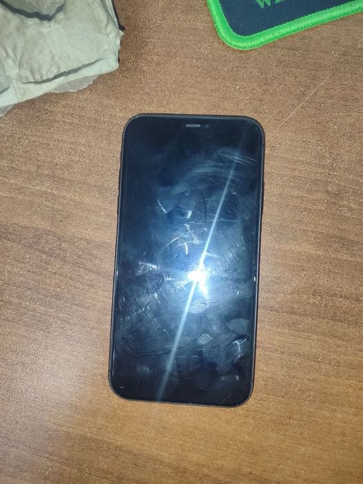 IPhone 11 б/у  срок с