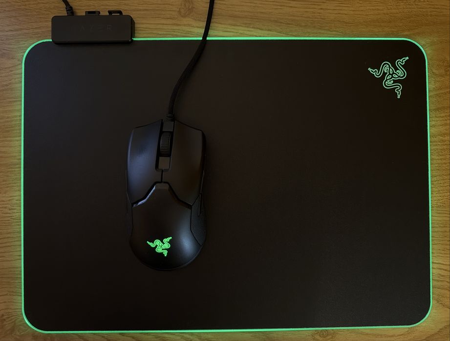 Mouse Gaming Razer Viper 8KHz / Optic / Wired + Mouse Pad Gaming RAZER Firefly V2