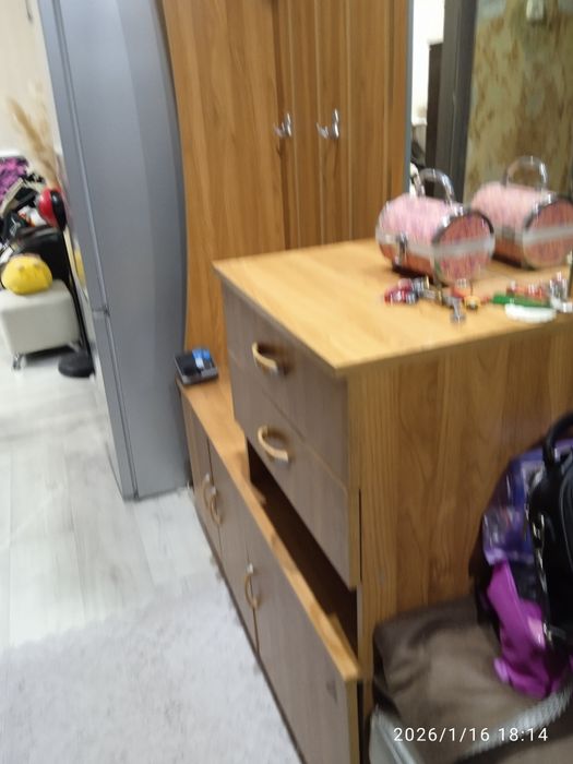 Продам прихожую в отличном состоянии