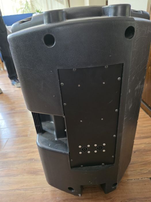 Колони     и   пулт