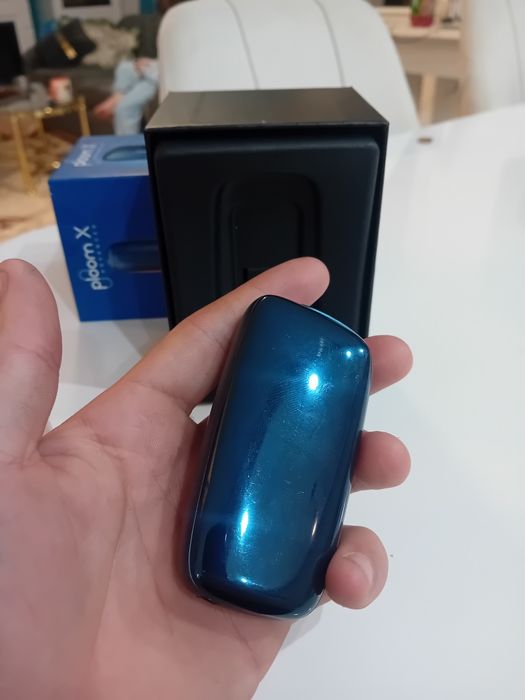 Vând un dispozitiv (ploom x