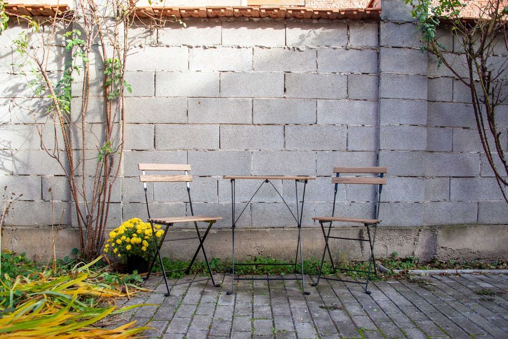 Închiriez apartament la curte comună zona Elisabetin