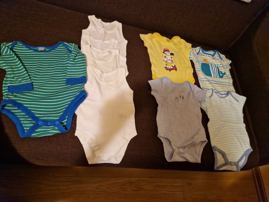 Set body bebelusii 6-9 lunii 9.5kg